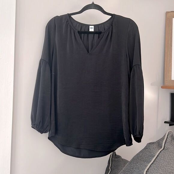 Old Navy Size Small Silk Blouse V Neck - Picture 1 of 2